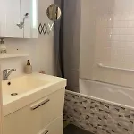 Appartement T2 Renove Avec Balcon Et Parking * ميتز