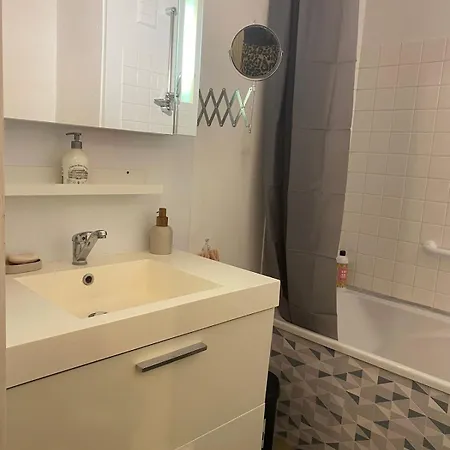 Apartment Elegance Et Classe Sur Axe Majeur T2