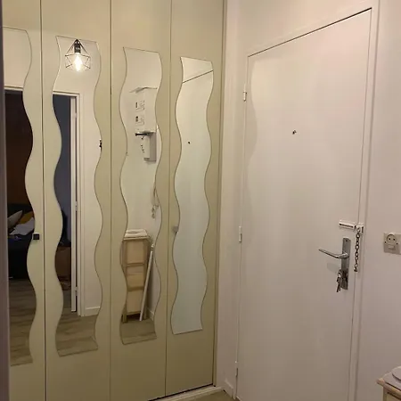 Appartement T2 Renove Avec Balcon Et Parking Daire Metz